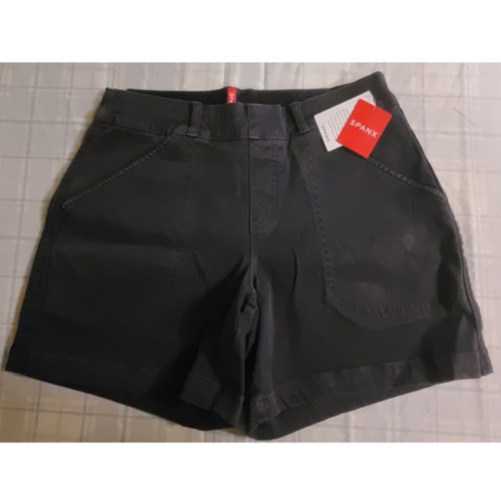 SPANX SHORTS